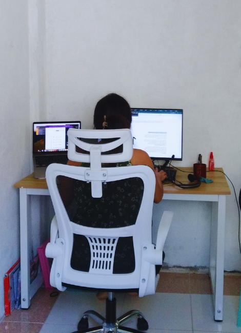 About Me Im a freelancer, a virtual assistant in the Philippines and a mom